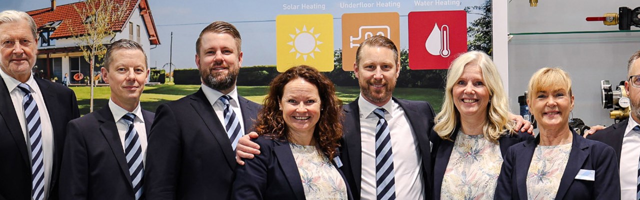 Besucher einer Messe verschwommen